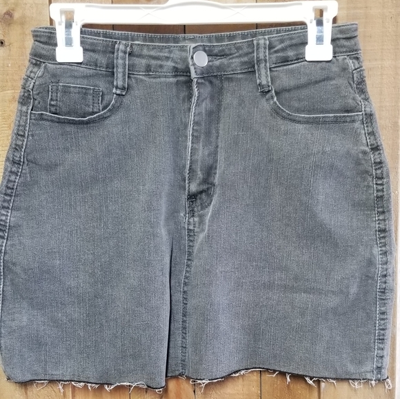 Shein Black Mini Skirt Size Medium - Picture 1 of 3